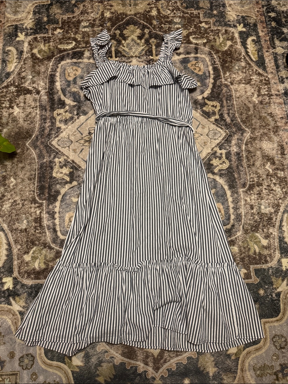 Michael Kors Striped Ruffle Midi Dress - Picture 4 of 4